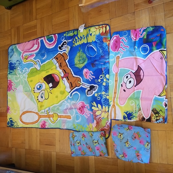 Spongebob Patrick jellyfish toddler bedding.  Brand new - Picture 1 of 6